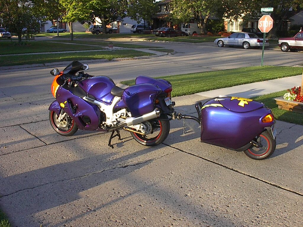 Hayabusa with Unigo Trailer